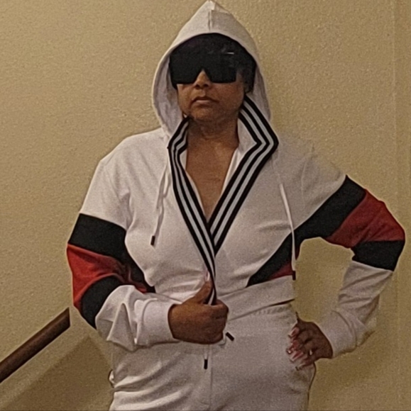 Philthy Ragz White Hooded 2PC Skirt Track Set Size L/XL - Picture 10 of 12